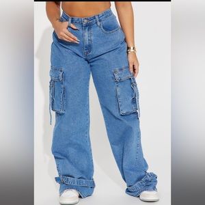 Fashion nova strap cargo jeans